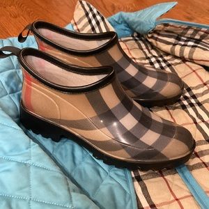 Burberry Nova Check Ankle Rain Boots